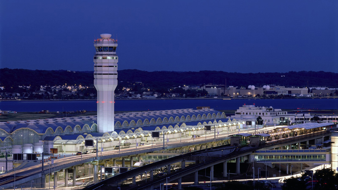 Ronald Reagan Washington National Airport (DCA) - Terminal & Air ...